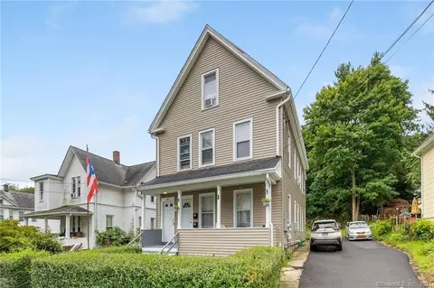 56 Denison Ave, New London, CT 06320