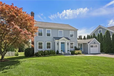 8 Gardiner St, Darien, CT 06820