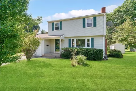 35 Tupelo Pl, Middletown, CT 06457