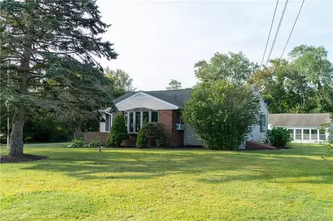 1030 Route 163, Montville, CT 06370