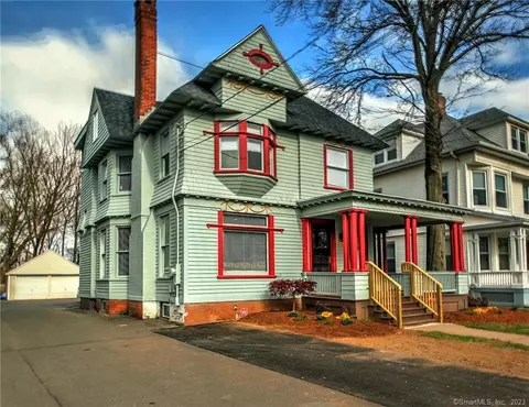 541 Washington Ave, West Haven, CT 06516