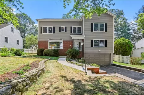 33 Vincent Ave, Stamford, CT 06905