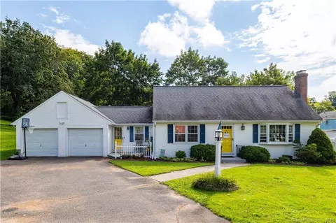 1230 East St, Southington, CT 06489