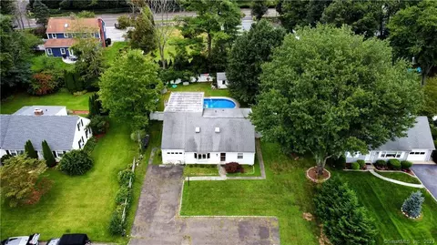 104 Long Hill Dr, Stamford, CT 06902