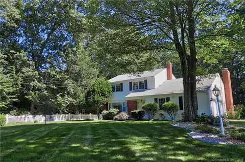 103 Maureen Dr, Bristol, CT 06010