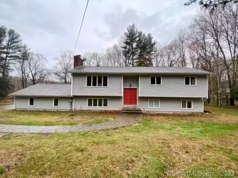 379 W Pond Meadow Rd, Westbrook, CT 06498