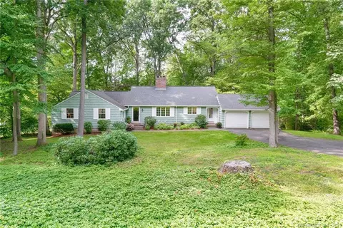 183 Tall Timbers Rd, Glastonbury, CT 06033