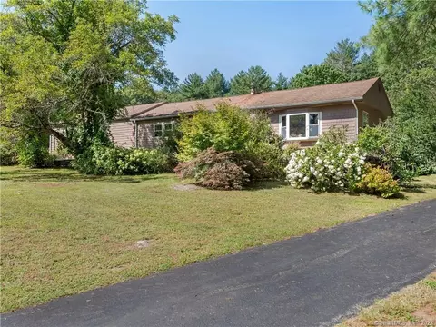 266 Fabyan Rd, Thompson, CT 06255
