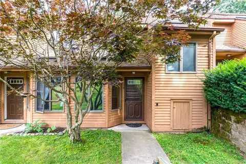 44 Tolland Ave #10, Stafford Springs, CT 06076