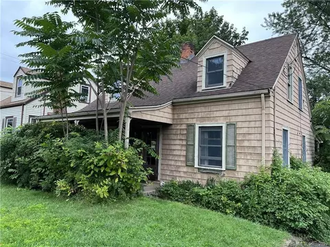 71 Dorrance St, Hamden, CT 06518