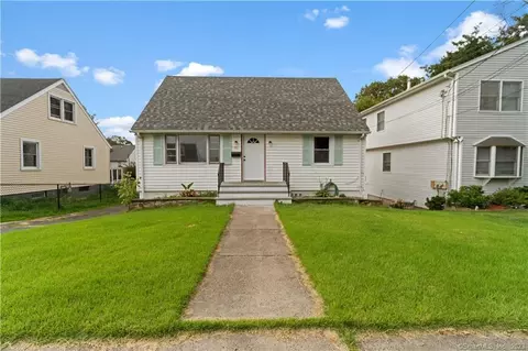 112 Burnsford Ave, Bridgeport, CT 06606