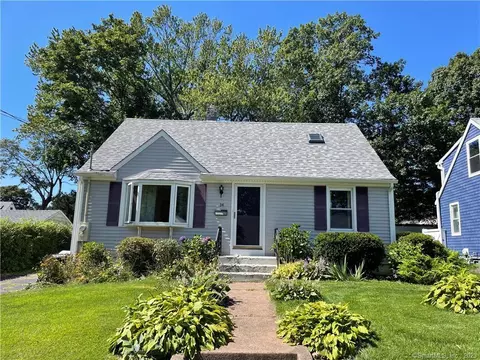 34 Danenberg Pl, West Haven, CT 06516