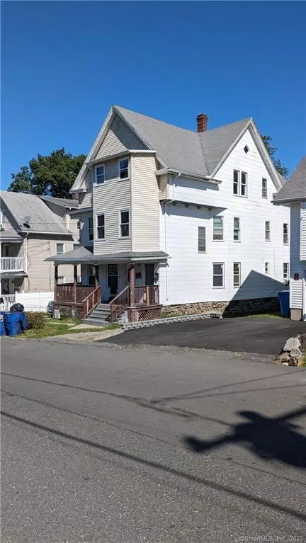 33 Edin Ave, Waterbury, CT 06706