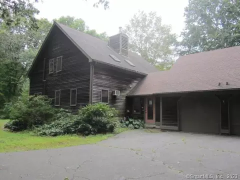 907 East St, Andover, CT 06232