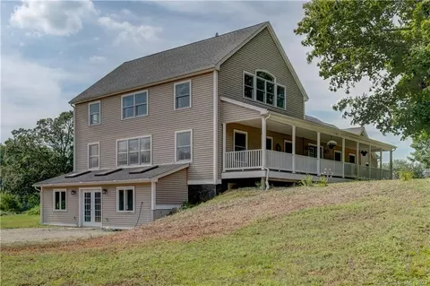 23 Mansfield Hollow Rd Ext, Mansfield, CT 06250