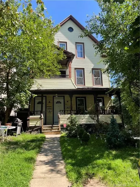 126 Walnut St, Waterbury, CT 06704