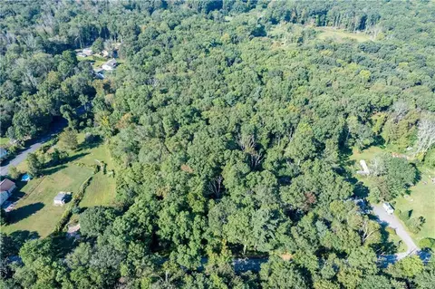 55 Coomer Hill Rd, Killingly, CT 06239