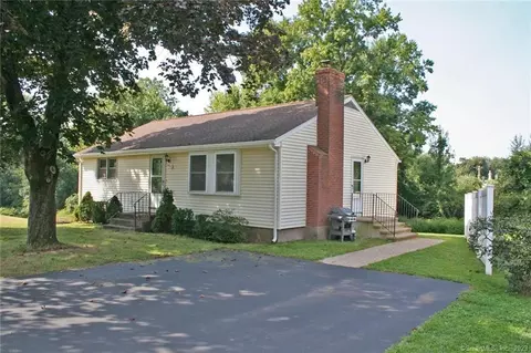 16 Susan Cir, Portland, CT 06480