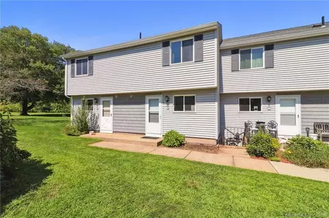 16 Seymour Rd #7B, East Granby, CT 06026