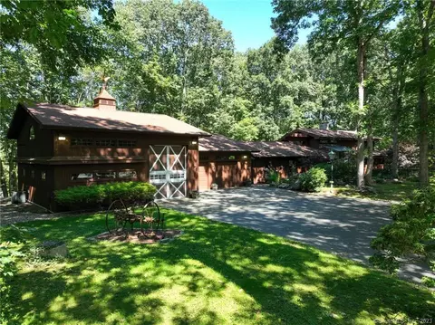 140 Old Willimantic Rd, Columbia, CT 06237