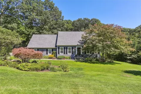 104 Richard Ave, Wolcott, CT 06716