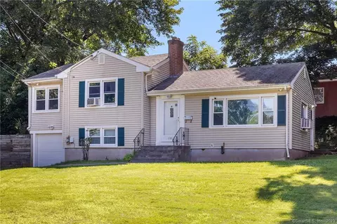 108 Hamilton St, Meriden, CT 06451
