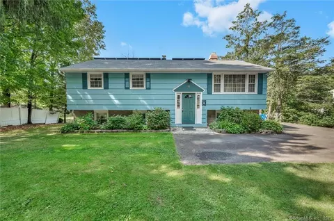 85 Tuttle Rd, Durham, CT 06422