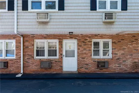 50 North St #107, Stamford, CT 06902