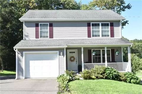 71 Lakeview Rd, Terryville, CT 06786