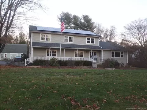 18 Southgate Cir, Franklin, CT 06254
