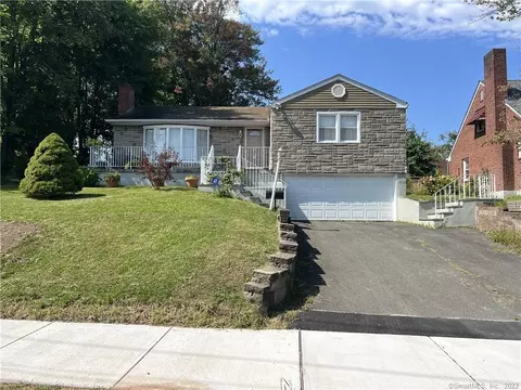 725 Franklin Ave, Hartford, CT 06114