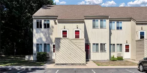 428 Emmett St #F, Bristol, CT 06010