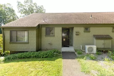 115 Heritage Vlg #A, Southbury, CT 06488