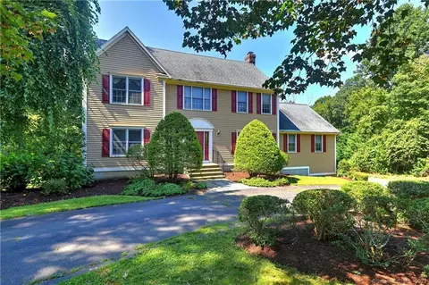 25 Owl Hill Rd, Monroe, CT 06468