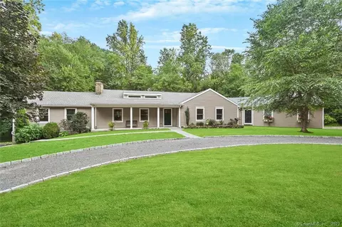 29 Wyldewood Rd, Easton, CT 06612