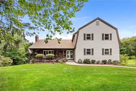 241 Foster St, South Windsor, CT 06074