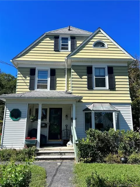 170 Hoffman St, Torrington, CT 06790