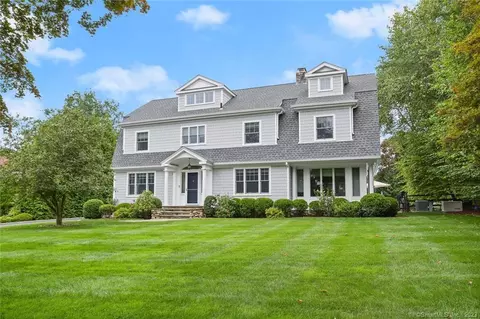318 Soundview Ave, Stamford, CT 06902