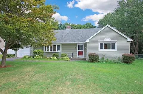 40 Fairfax Ave, Meriden, CT 06451