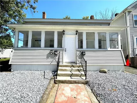 55 Spring St, Enfield, CT 06082