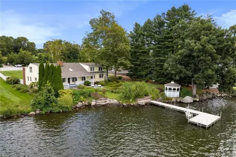 120 Lake Dr, East Hampton, CT 06424