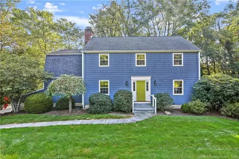 26 Indian Cave Rd, Ridgefield, CT 06877