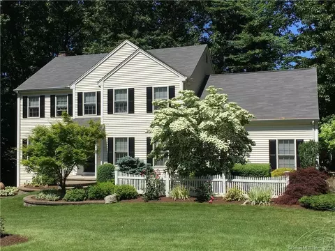 162 Blatchley Ave, Southington, CT 06489