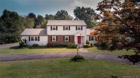 101 High St, Portland, CT 06480