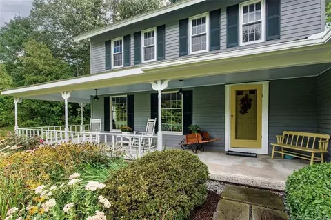 13 Orchard Hill Rd, Canton, CT 06019