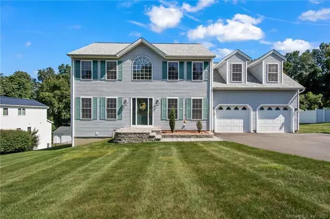 265 Kimberly Ln, Watertown, CT 06795