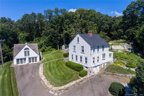 107 Signal Hill Rd, Madison, CT 06443
