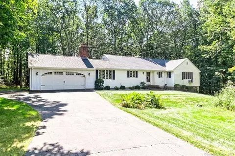 94 Royal Oak Rd, New Britain, CT 06053