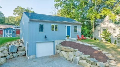 12 Clark Hill Rd, East Hampton, CT 06424