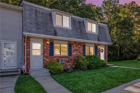 56 Heritage Woods Woods #56, Wallingford, CT 06492